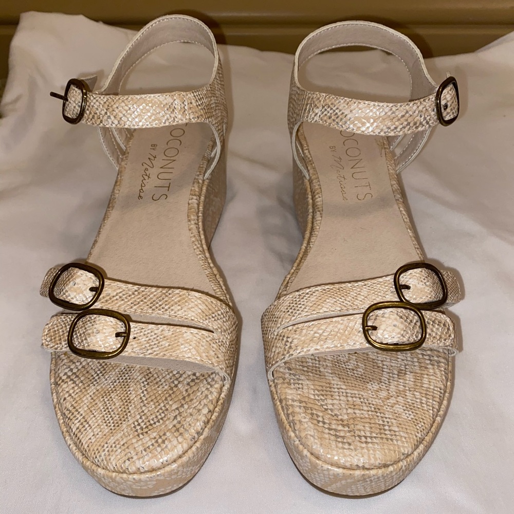 Snake Skin Cream Platform Shoes